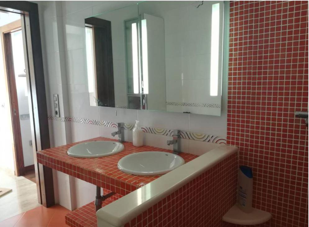Pension Les Eres Puebla de Vallbona Exteriör bild