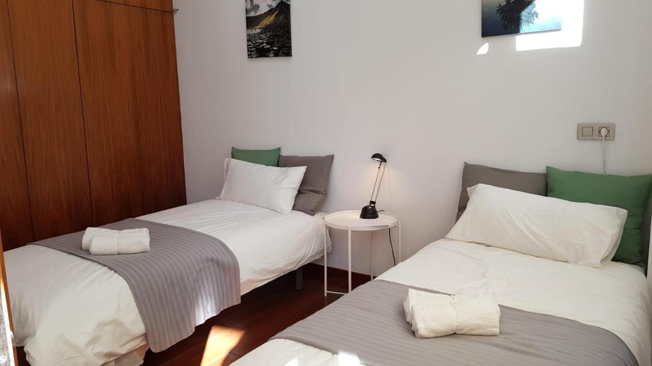 Pension Les Eres Puebla de Vallbona Exteriör bild